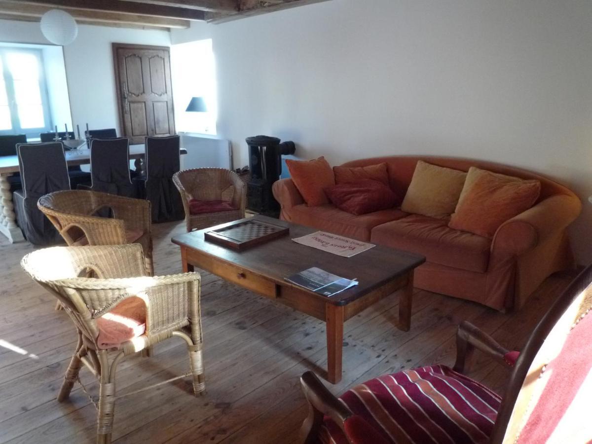 Le Logis de Miserè Celles-sur-Belle Esterno foto